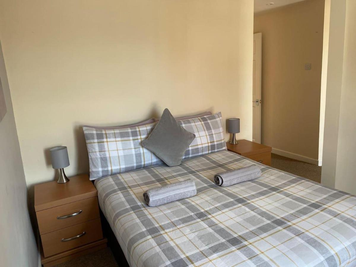 Beautiful 1 Bed In The Heart Of Апартаменты